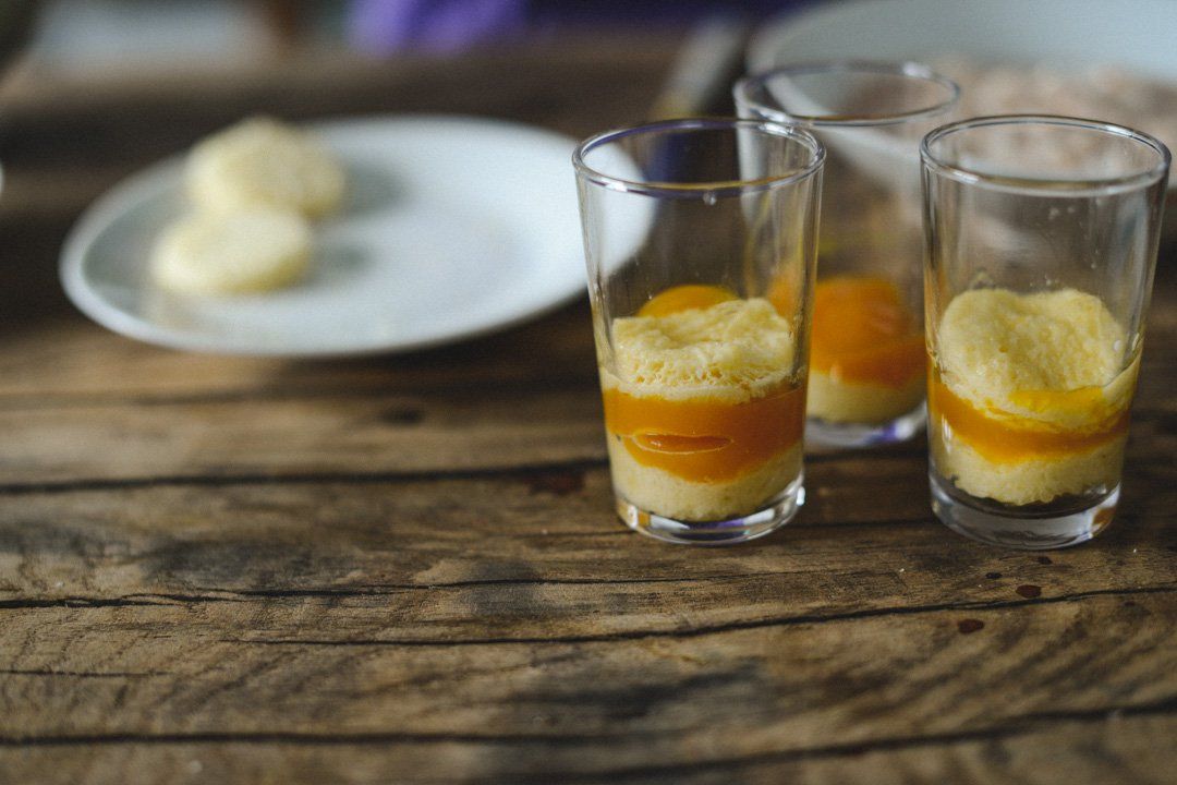 verrine zébrée à la brioche et confiture